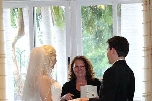 Sunshine Wedding Coordinating & Officiating