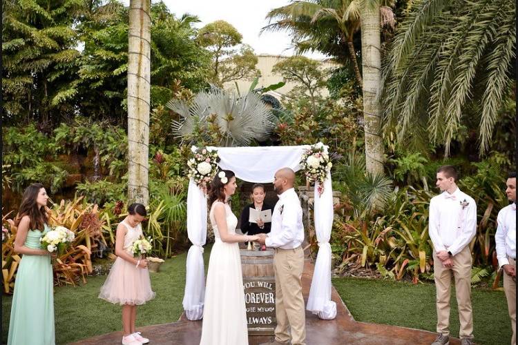 Barefoot To Elegant Wedding Officiants of South and Central Florida