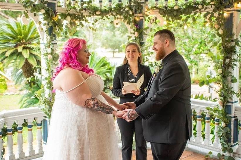 Sunshine Wedding Coordinating & Officiating