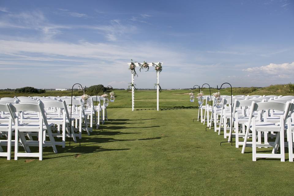 Outdoor ceremony