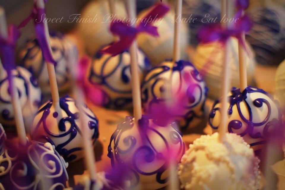 Cake Pop Wedding Favors