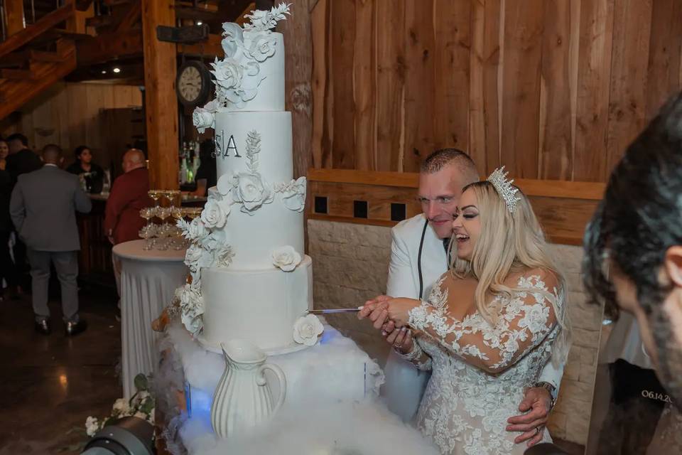 5 Story Cake