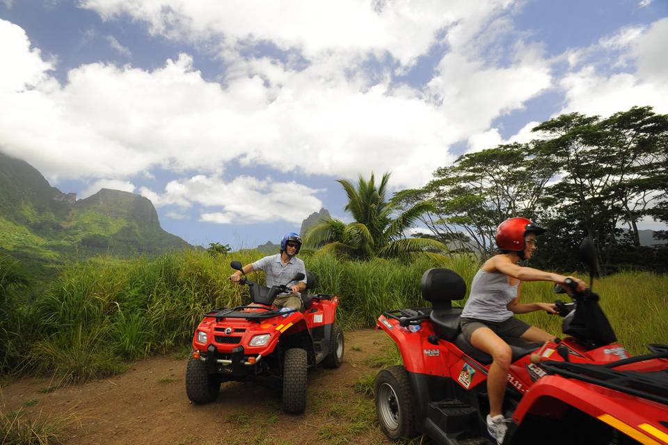 Tour the island's interior by ATV | Honeymoons by Tahiti.com