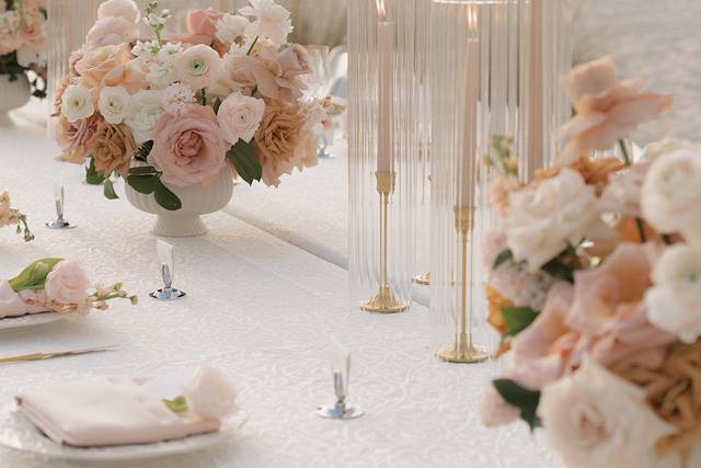 Detailed tablescapes