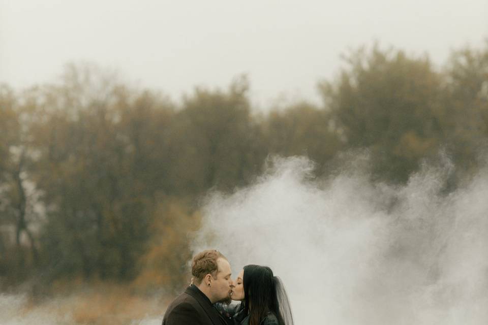 Timeless wedding photography c