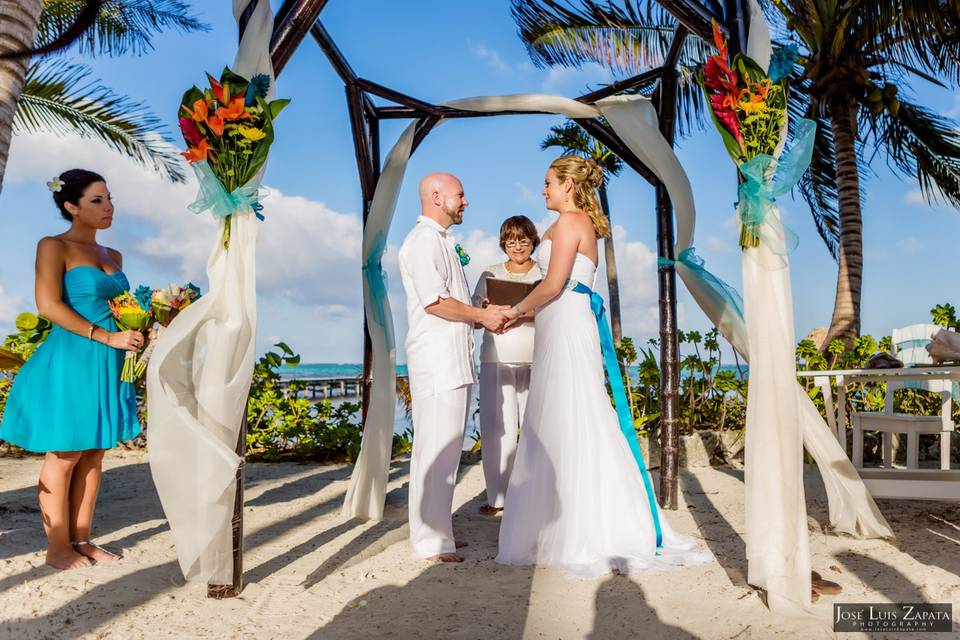 Signature Belize Weddings