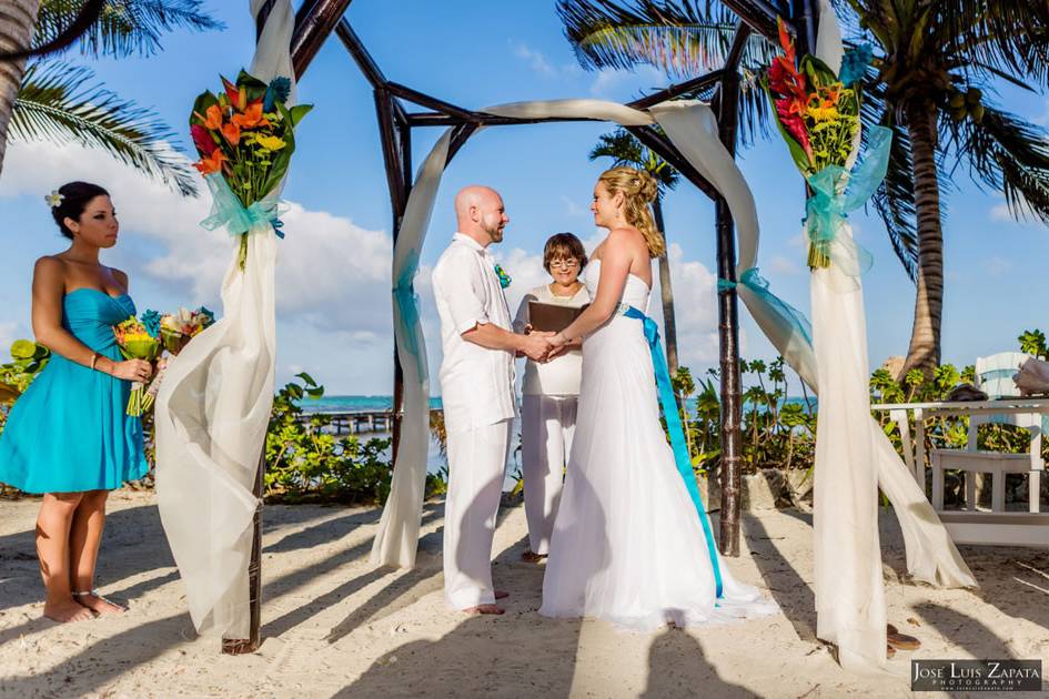 Signature Belize Weddings