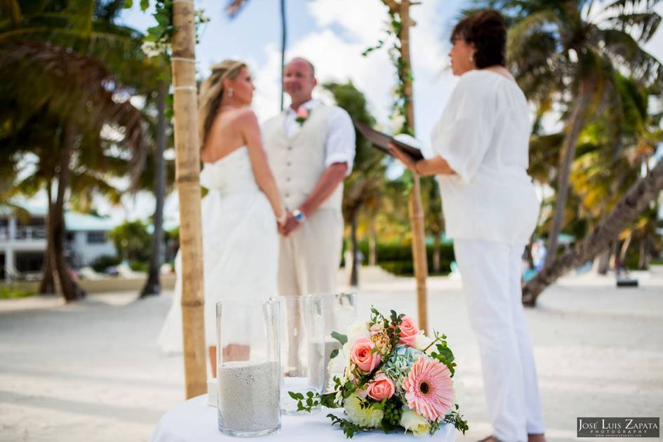 Signature Belize Weddings