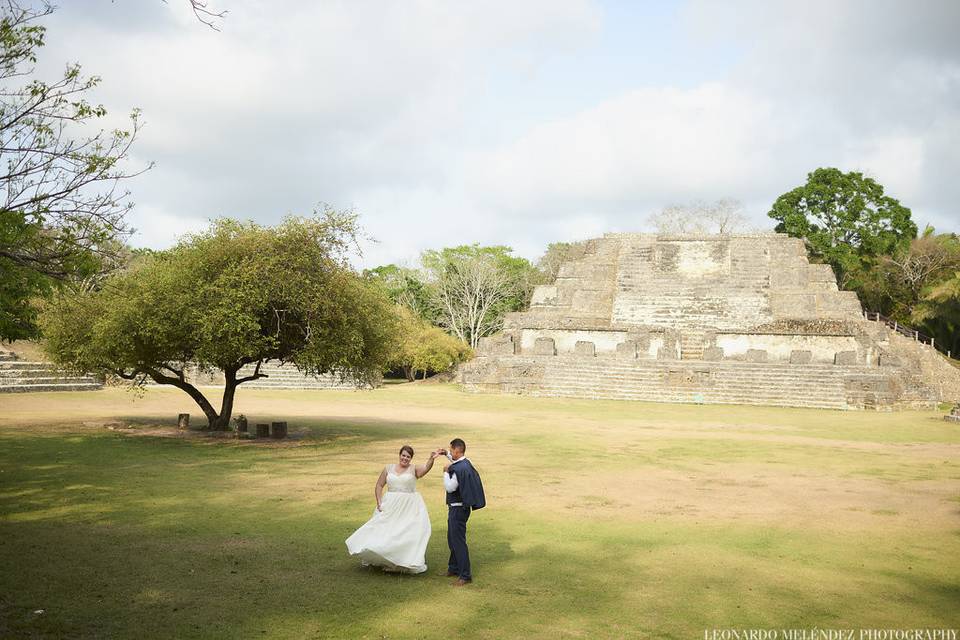 Newlyweds in the field