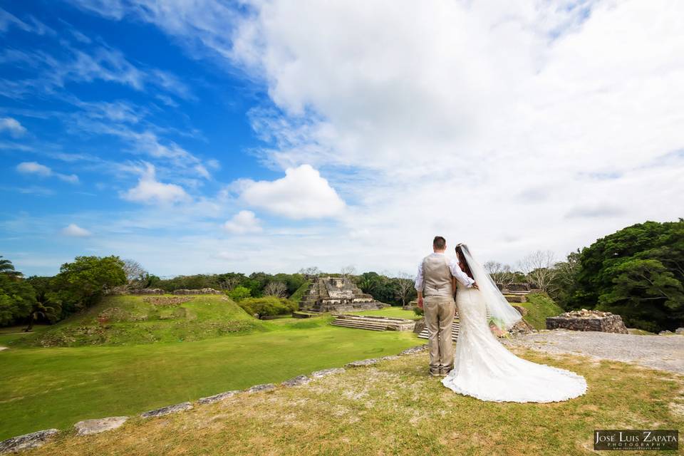 Signature Belize Weddings