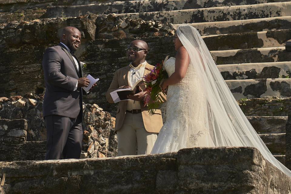 Signature Belize Weddings