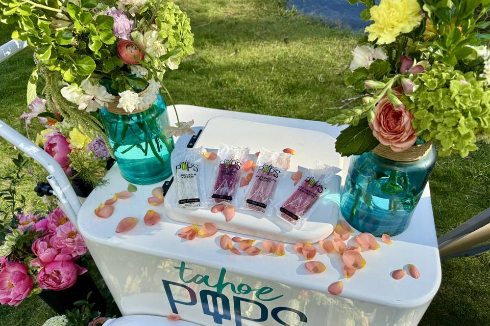 Tahoe Pops cart