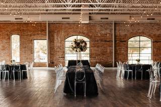 Monroe Pearson by Walters Wedding Estates