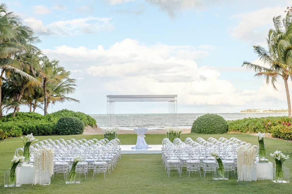 The St. Regis Bahia Beach