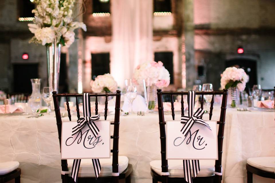 Sweetheart table