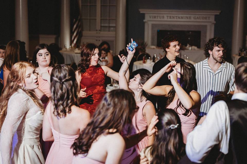 Heartbeats_wedding_10_2000px.jpg