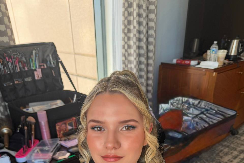 Natural glam
