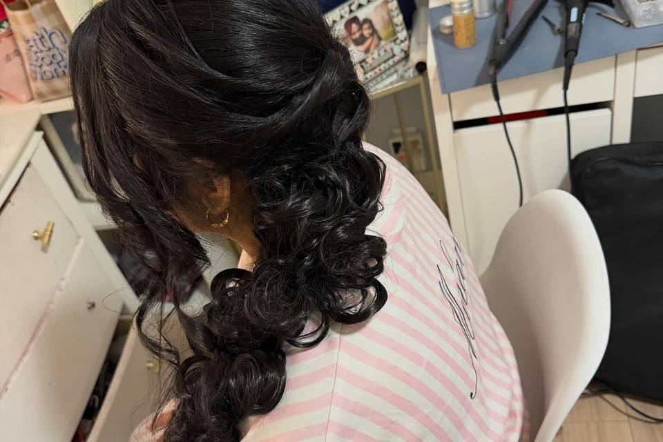 S.R Creations Inc.