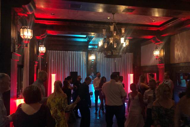 Packed dance floor!
