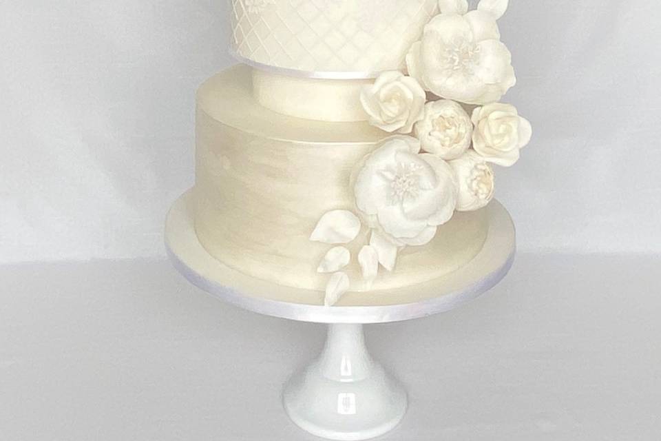 5 tier white wedding cake