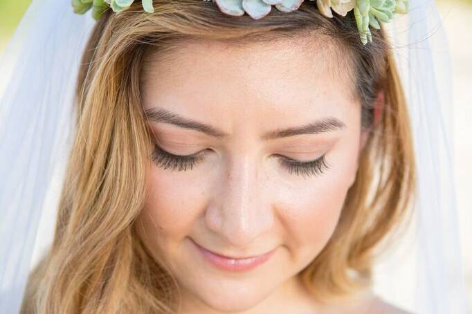 Tiara made from real succulents.