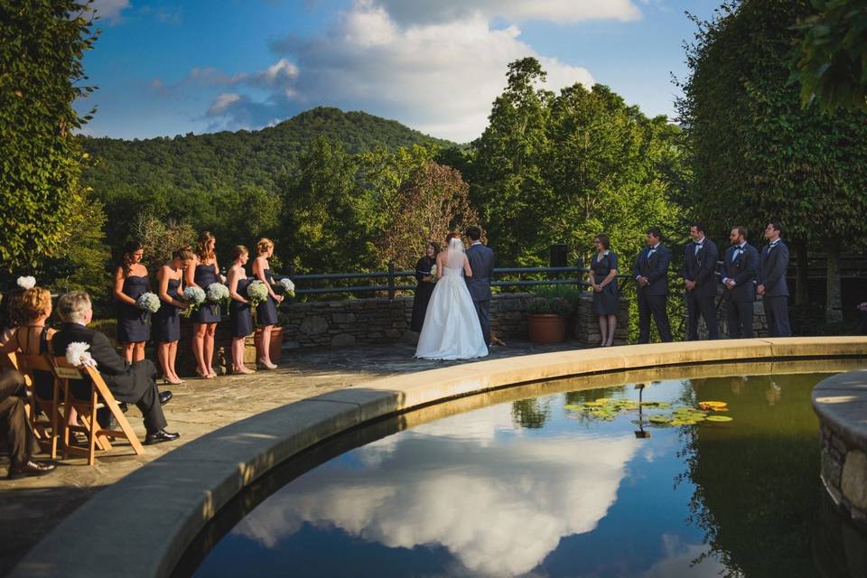 Daytime ceremony at nc arboretum