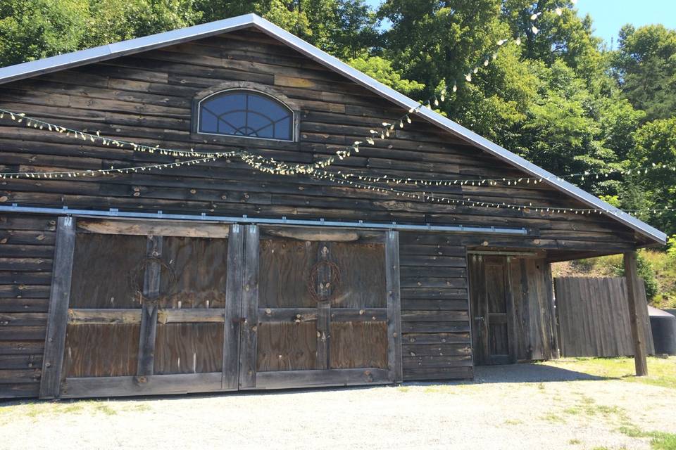 Barn at the cabin ridge, hendersonville, nc