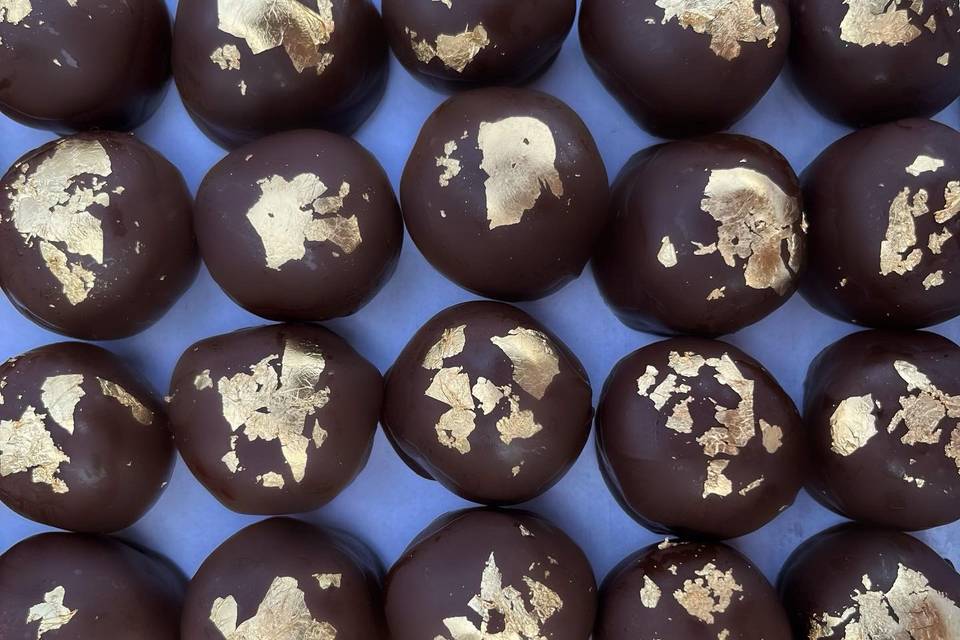 Oreo Truffles - Dessert Table