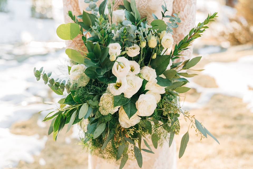 Winter White bouquet