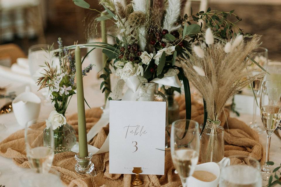 Boho theme reception