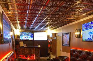 Smokeasy Lounge