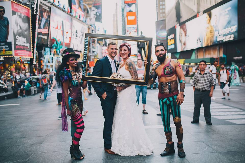 Times square couple