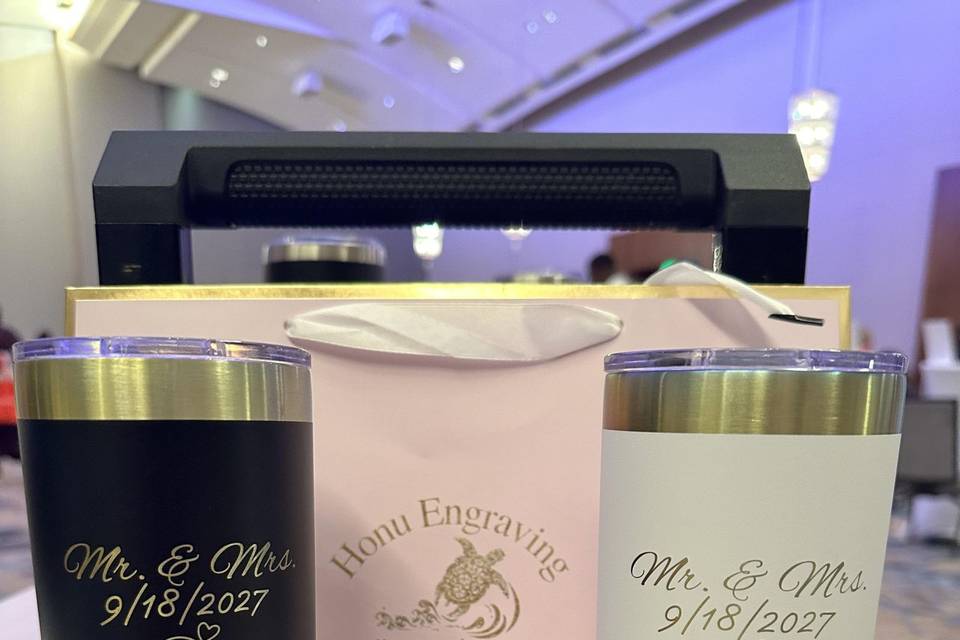 Custom wedding tumblers