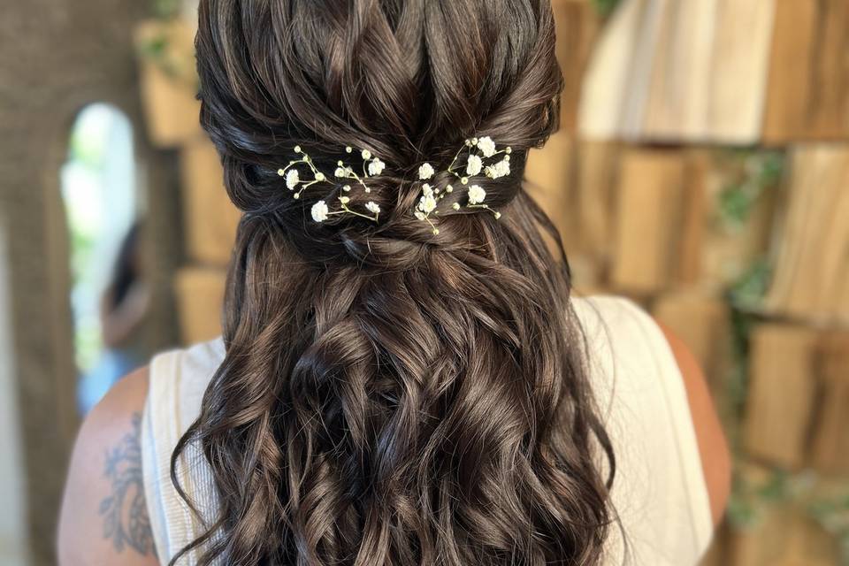 Textured half up/down do