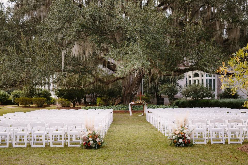 Elegant ceremony