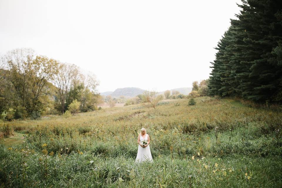 Field  beyond ceremony site  Shanelongphotography.com