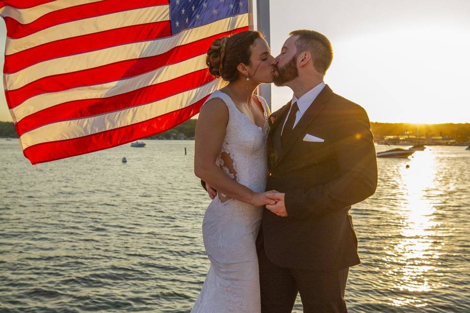 Kiss by flag