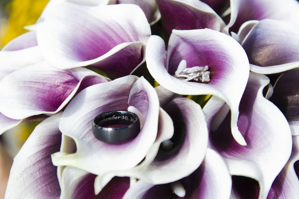 Rings and flowers