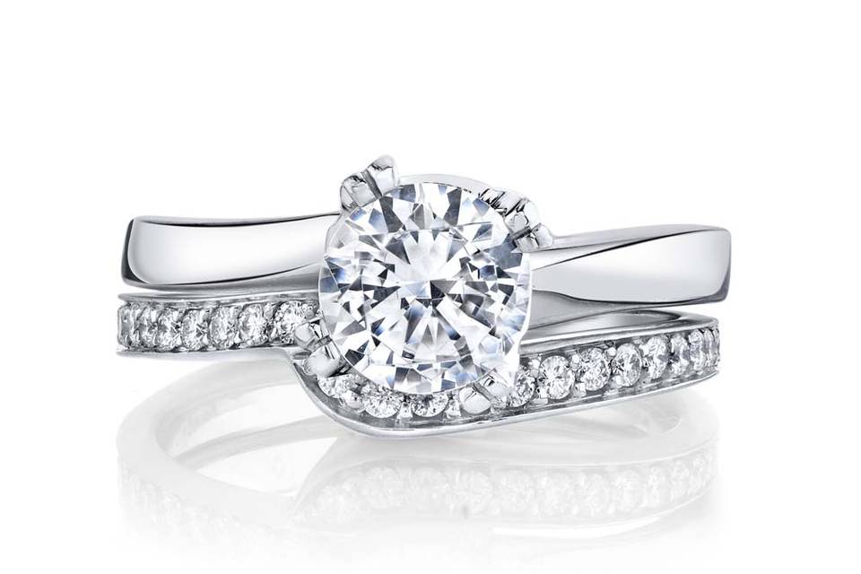 Beloved engagement ring & band