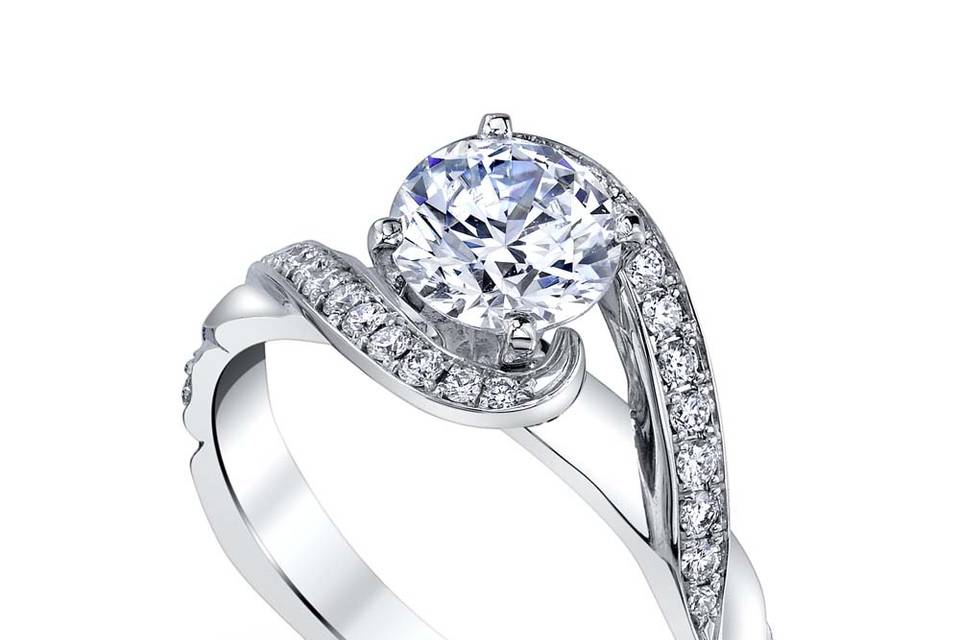 Beloved engagement ring & band