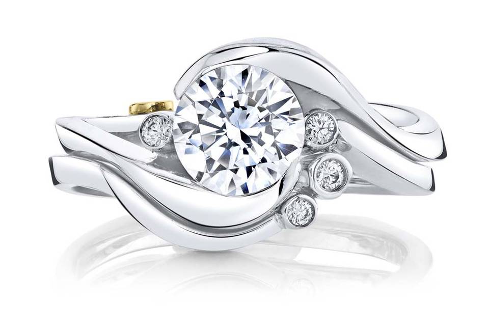 Spark engagement ring & band
