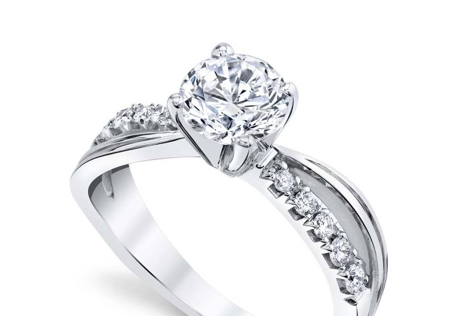 Splendid engagement ring & ban