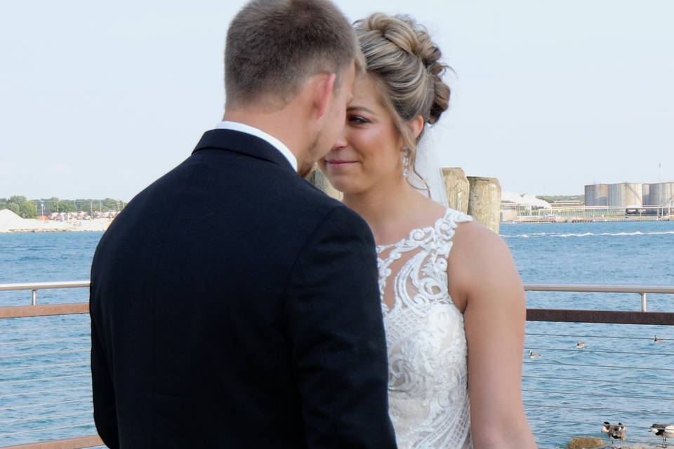 Wedding couple by the water