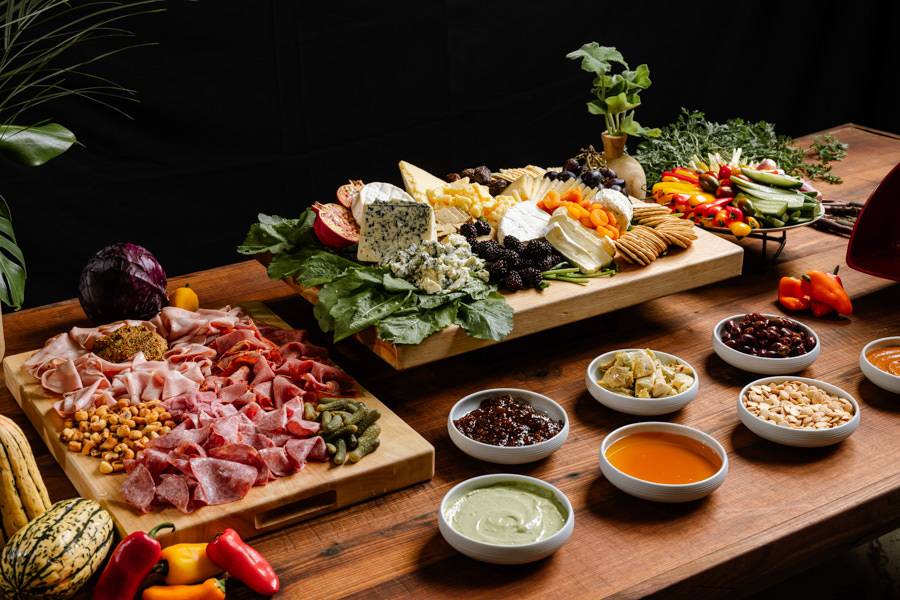 Chef's Market Table