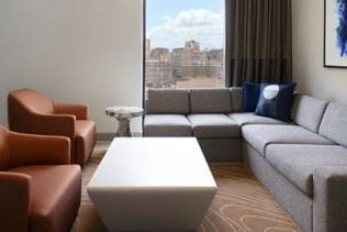 Cascade Hotel Kansas City