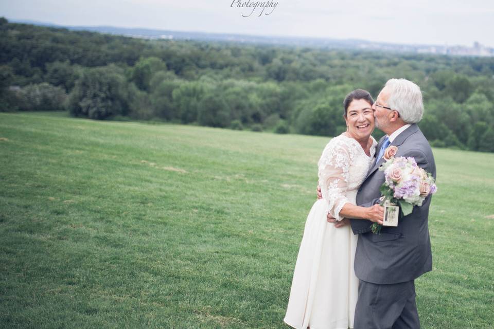 Scenic Field Kiss