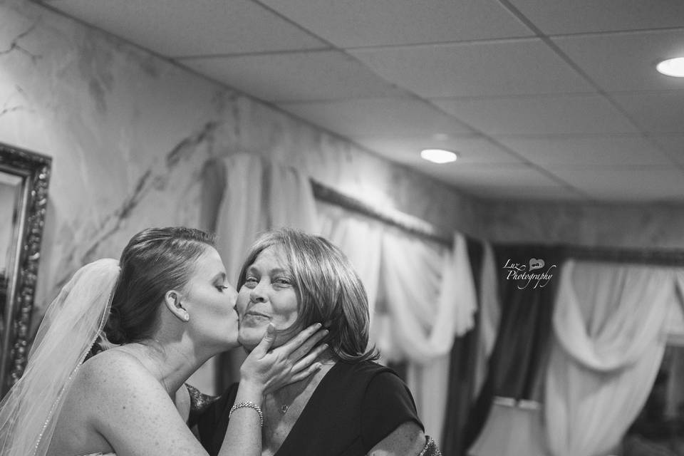 A Kiss For Mom