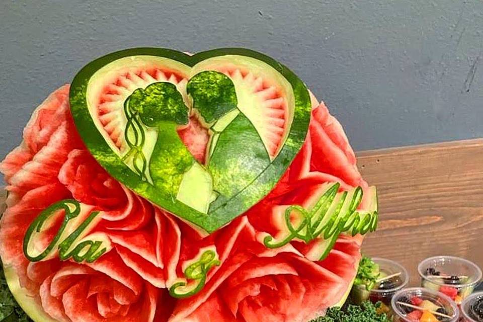 Bride&Groom watermelon carving