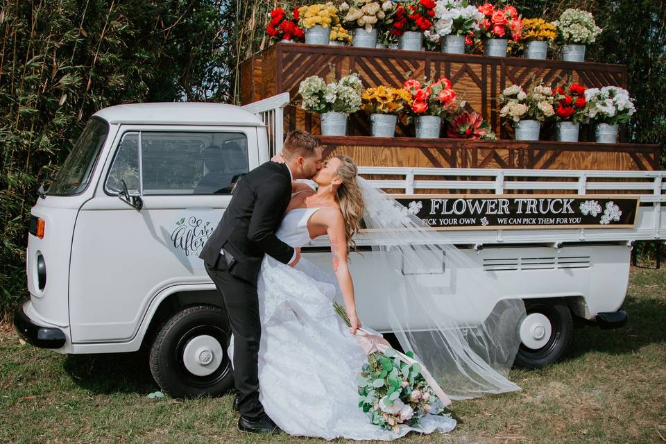 Vintage Flower Truck