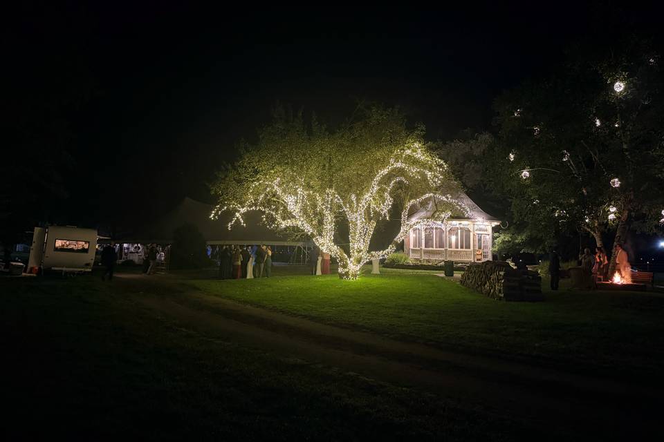 Overlook Arbor